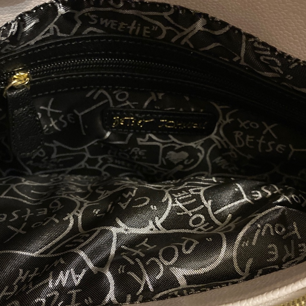 Betsey Johnson NEW Large Black & White Floral Stripe Tote Hard to Find! RaRe! - Picture 9 of 12